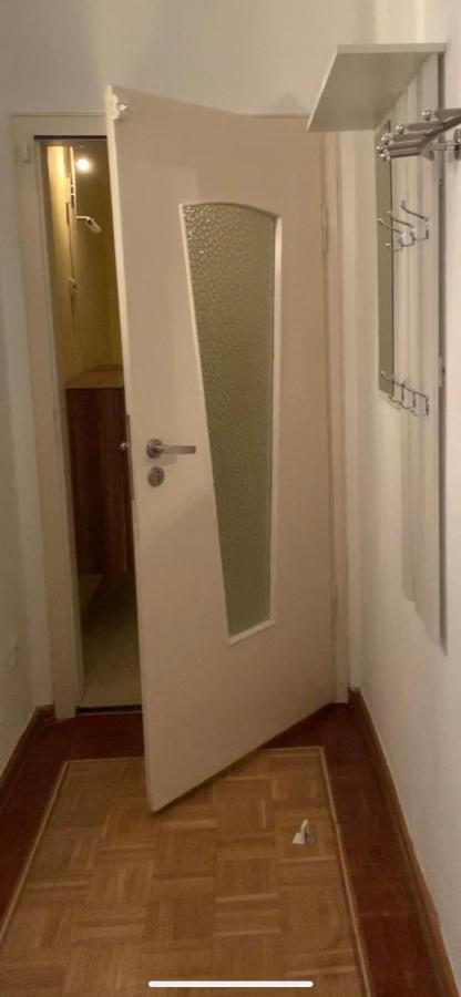 Aschaffapartment 4 Schlafzimmer Bis 10 Personen Bei Aschaffenburg Mainaschaff Exterior photo